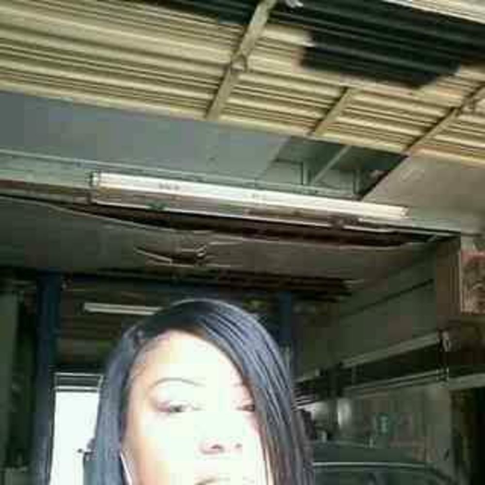 Meet your Posher, Alis